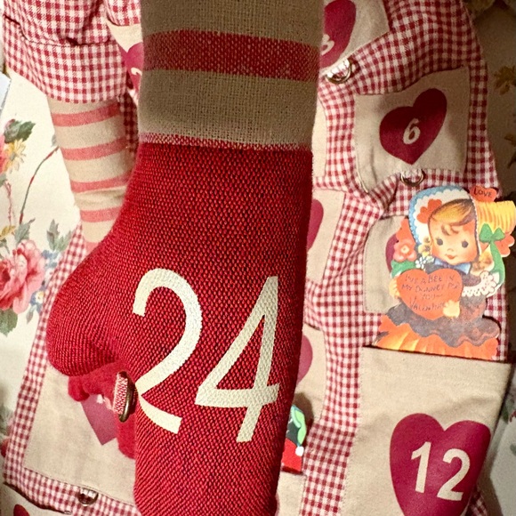 2 Maileg Advent Calendar 4 ft Elf Pixie Dolls Christmas & Valentine’s Day Danish - Picture 6 of 16